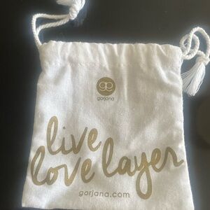 Black onyx, labradorite, lolite bundle